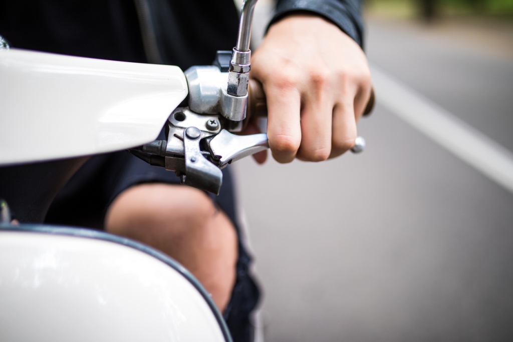 Ketahui Ciri-ciri Kampas Rem Sepeda Motor Apkir Agar Selamat